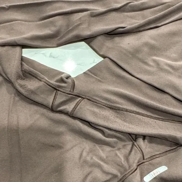 Aerie Brown Chill Play Move Leggings - Picture 3 of 3